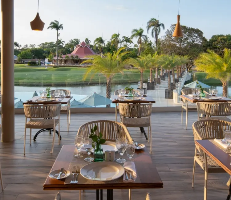 Mozzarella VH Atmosphere Resort & Beach Club Puerto Plata Mozzarella VH Atmosphere Resort & Beach Club Puerto Plata