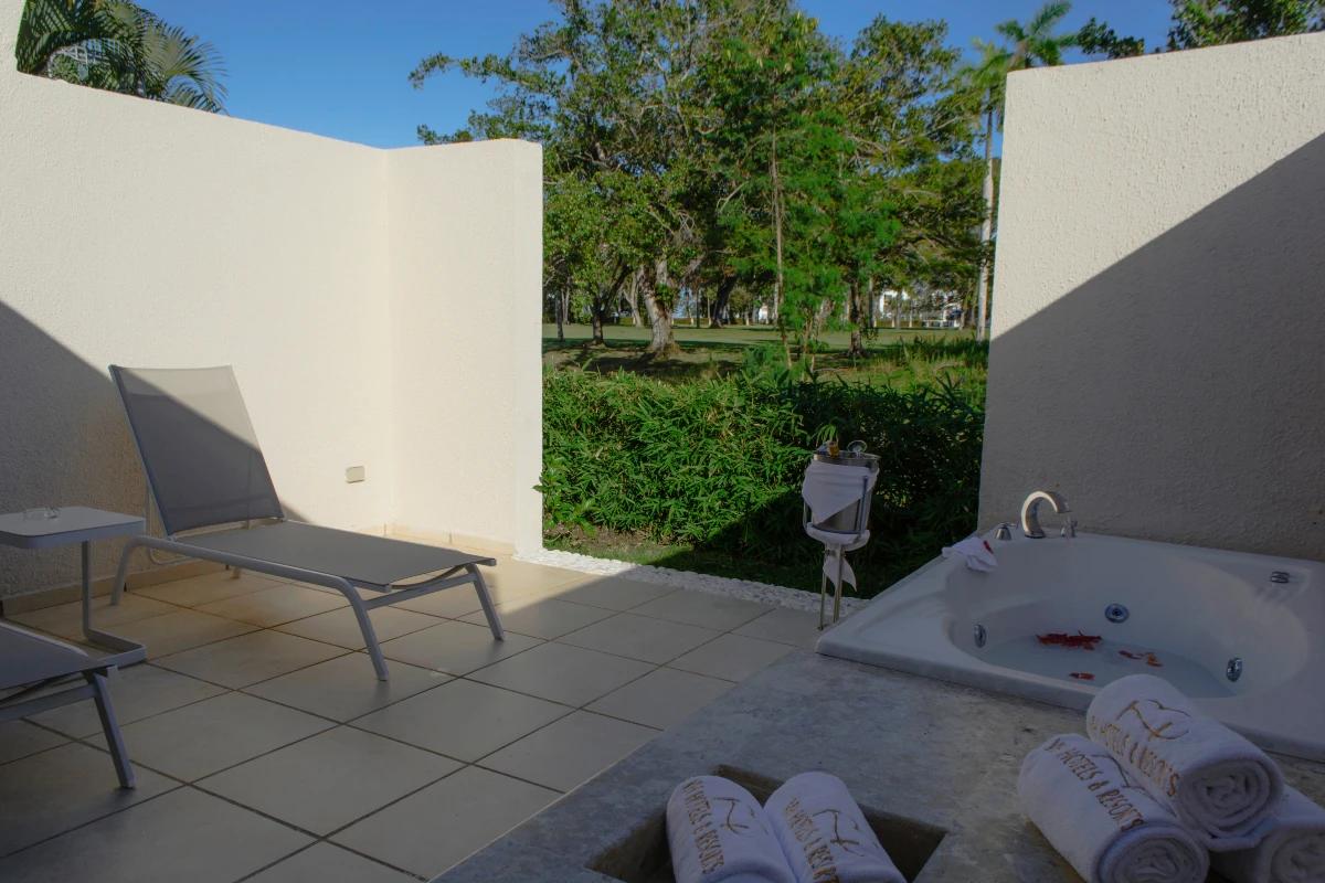 Honeymoon Suites with Royal Package VH Atmosphere Resort & Beach Club Puerto Plata Honeymoon Suites with Royal Package VH Atmosphere Resort & Beach Club Puerto Plata